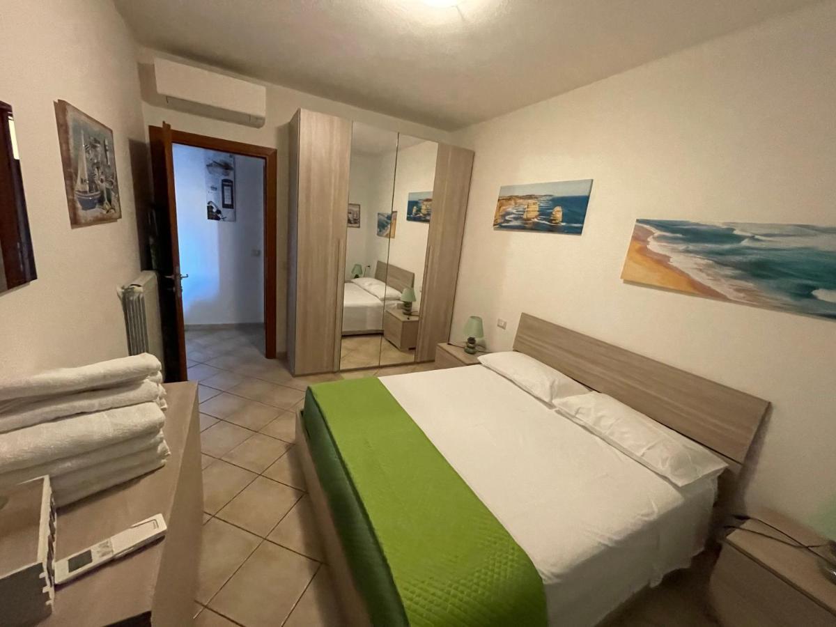 Patrician House Apartment Олбия Екстериор снимка